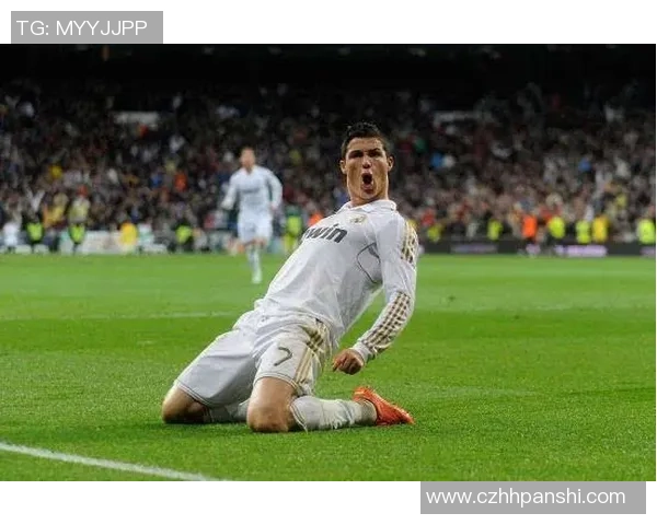 足球球星庆祝动作合集：盘点那些令人难忘的经典时刻与激情瞬间